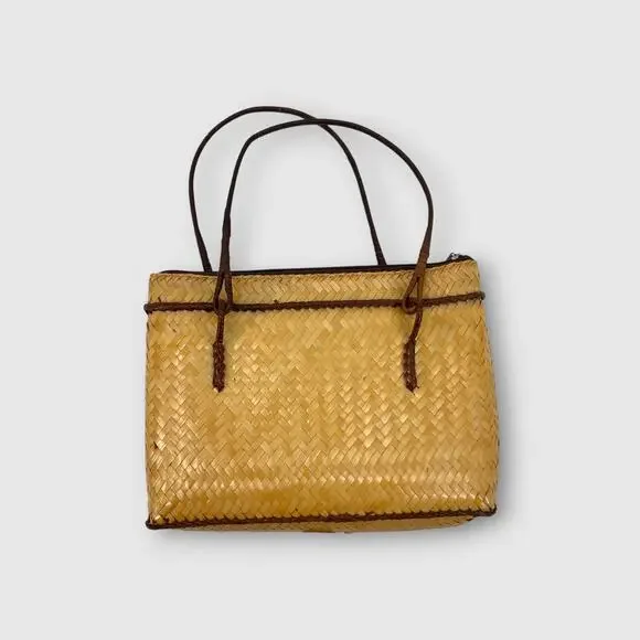 Vintage Handwoven Philippines Souvenir Straw Tote Handbag - Picture 4 of 7